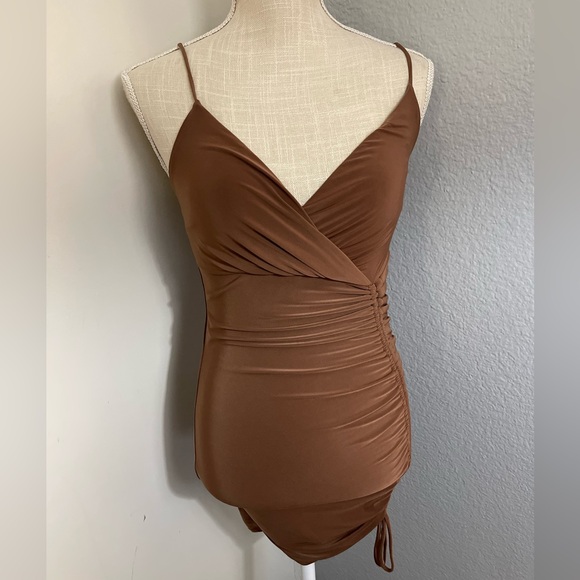 PrettyLittleThing Brown Mini Dress - Picture 6 of 6